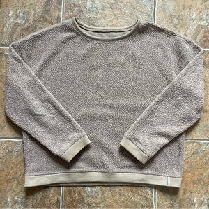 Women’s Reversible Shearling Crew